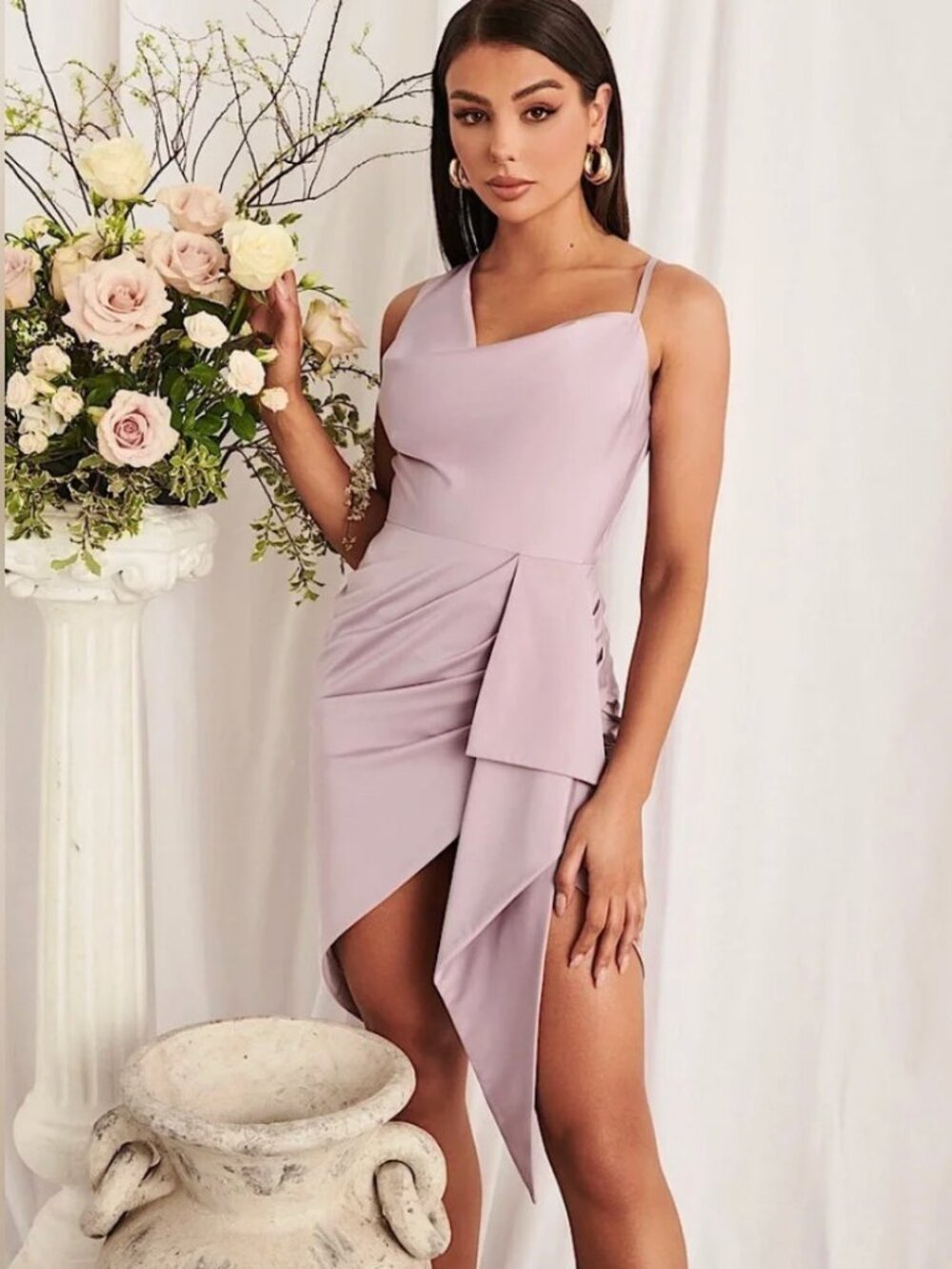 Lavish Alice Lavender Mid length formal Dress size US 4